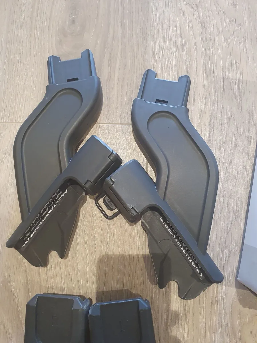 Uppababy vista  upper and lower adaoters - Image 1