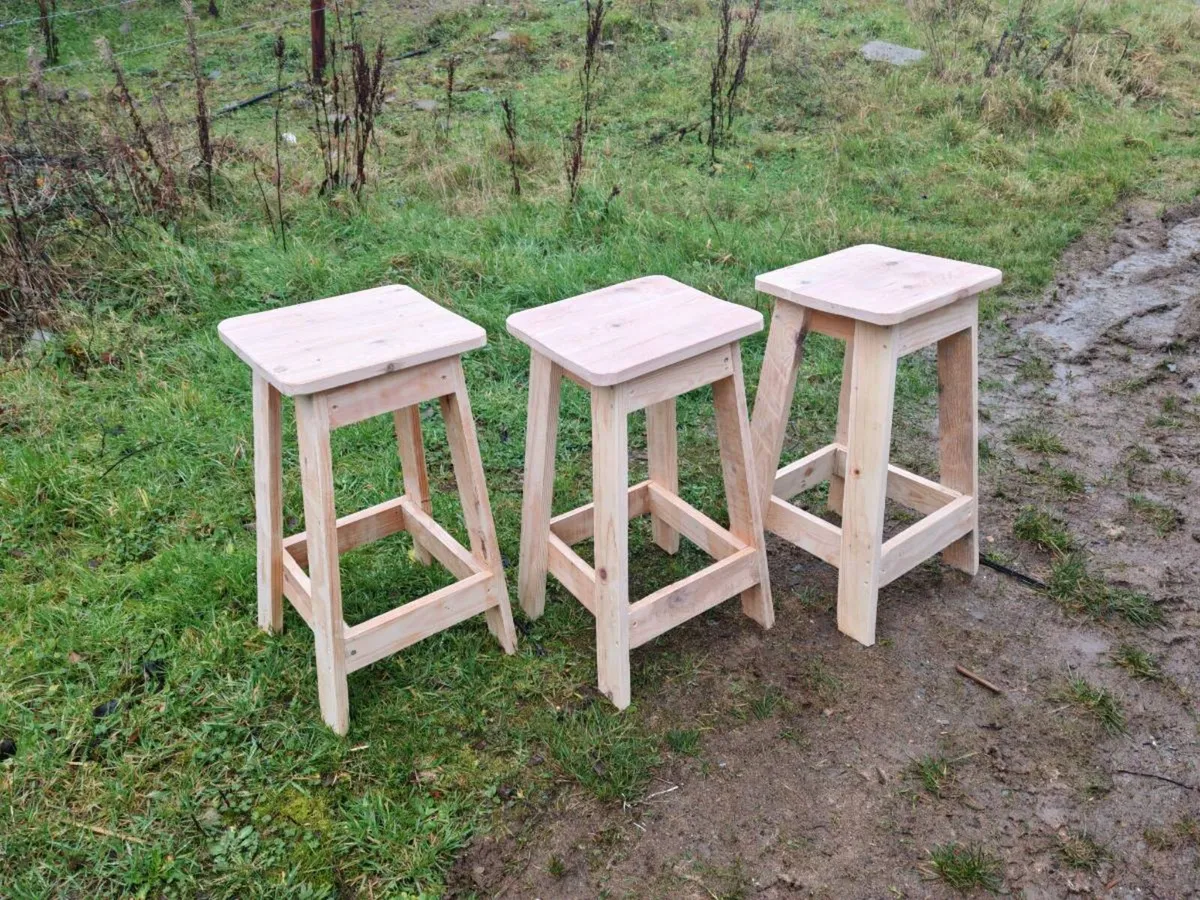 Stools - Image 4
