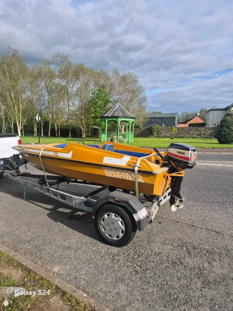 2 Seater  Boat - Image 2