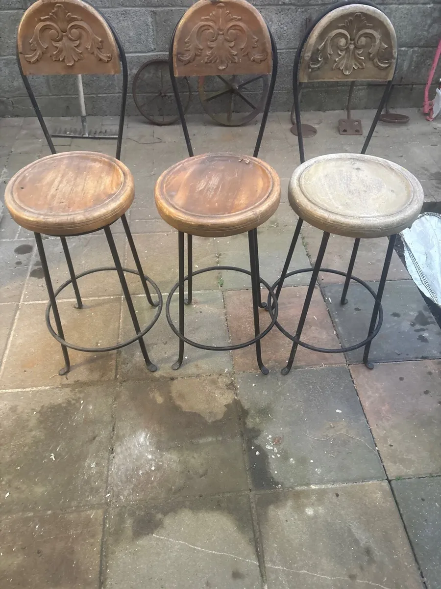 3 stools - Image 1