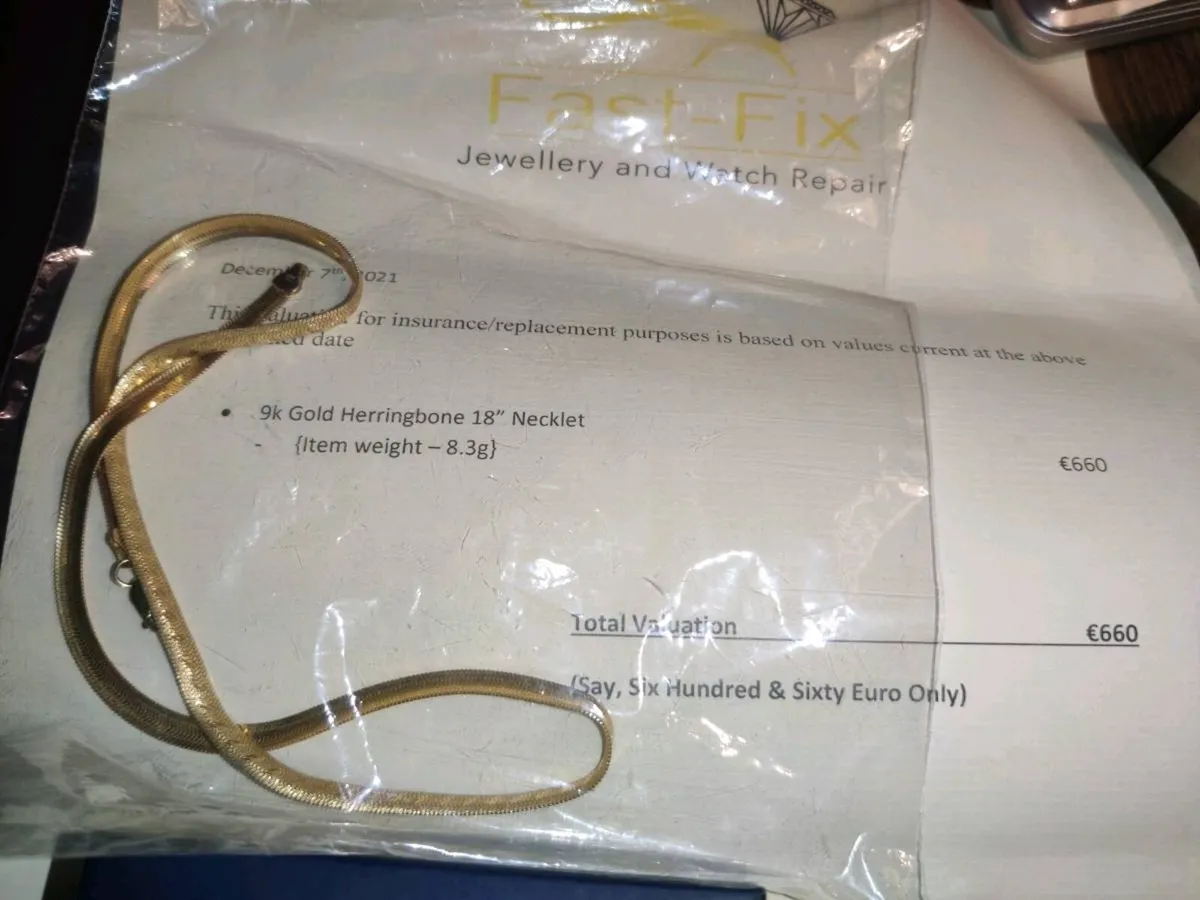 HERRINGBONE, 9CT SOLID Gold 8g 18"Chain & Cert ! - Image 3