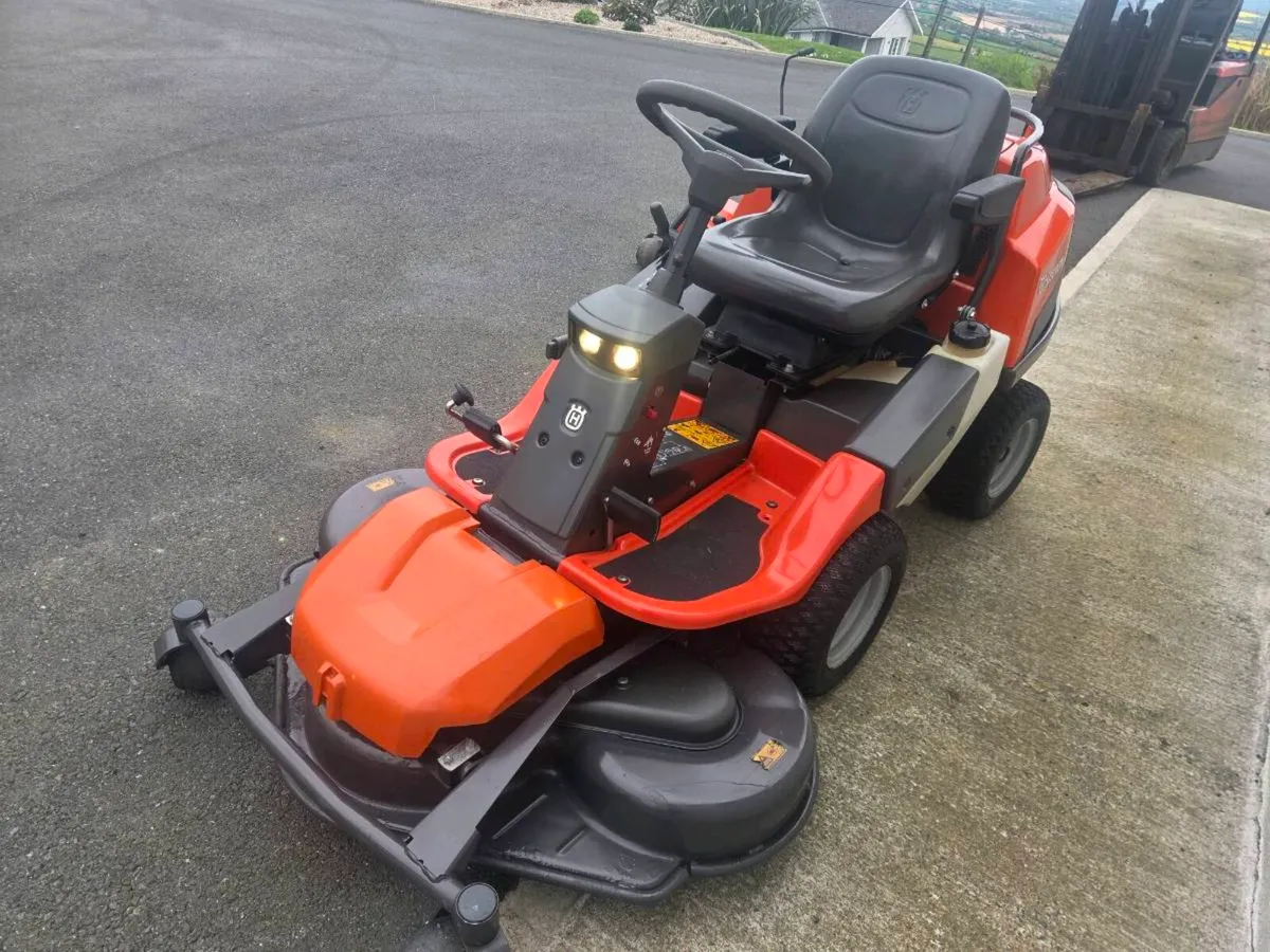 Husquvana lawnmower for sale - Image 2