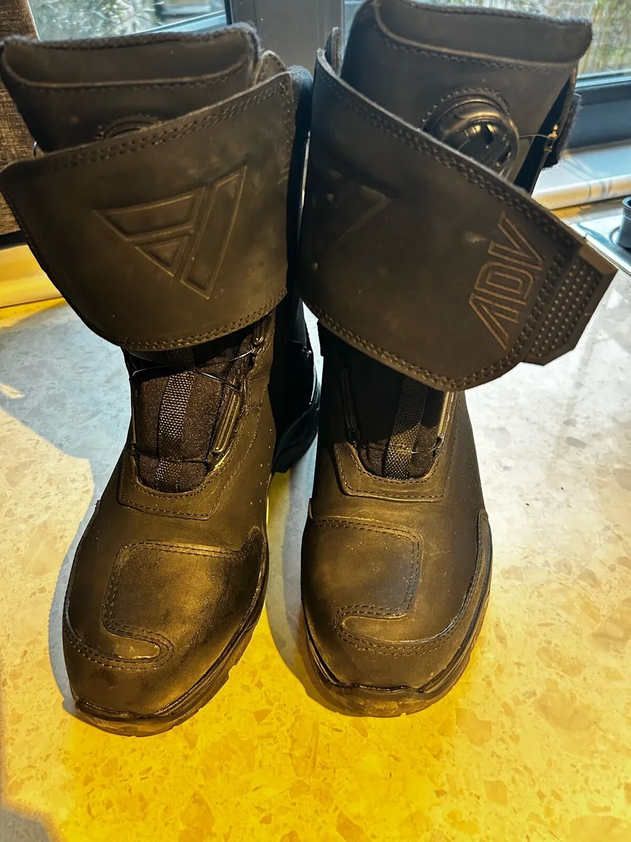 Motorcycle boots size 42 - Image 3