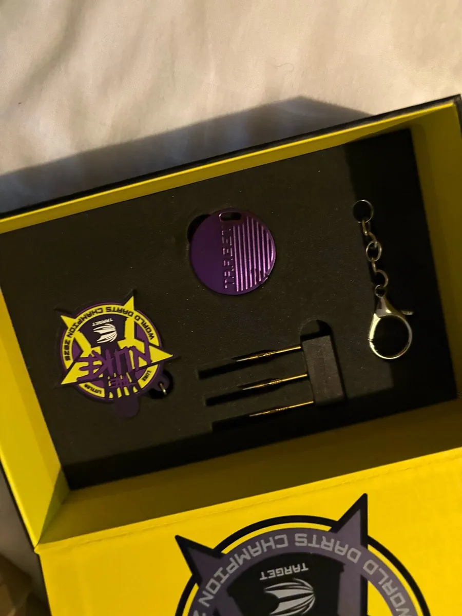 Luke Littler Darts - Image 3