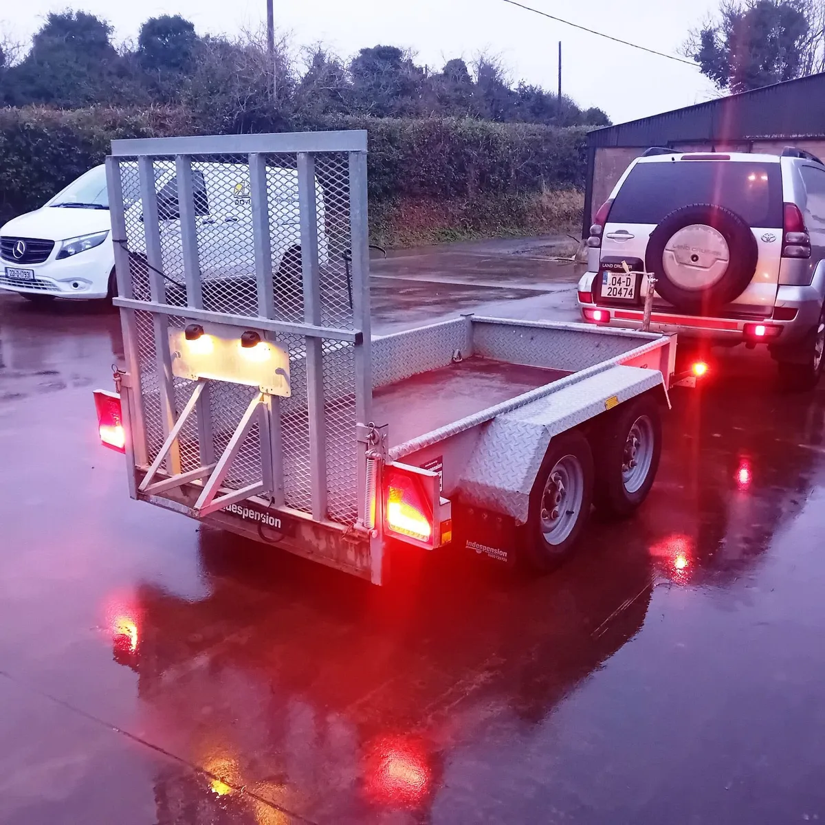 Indespension 2700kg plant trailer - Image 3