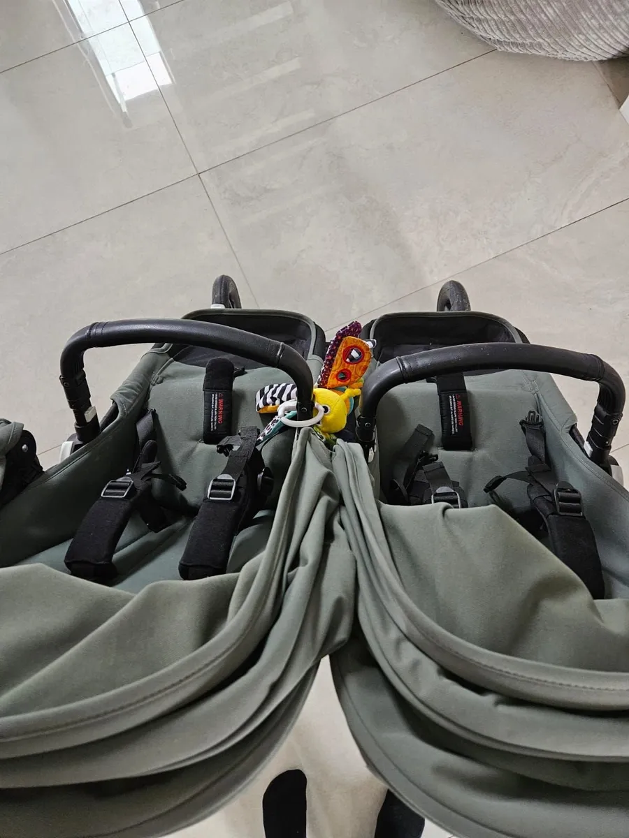 Bugaboo donkey 5 buggy - Image 3