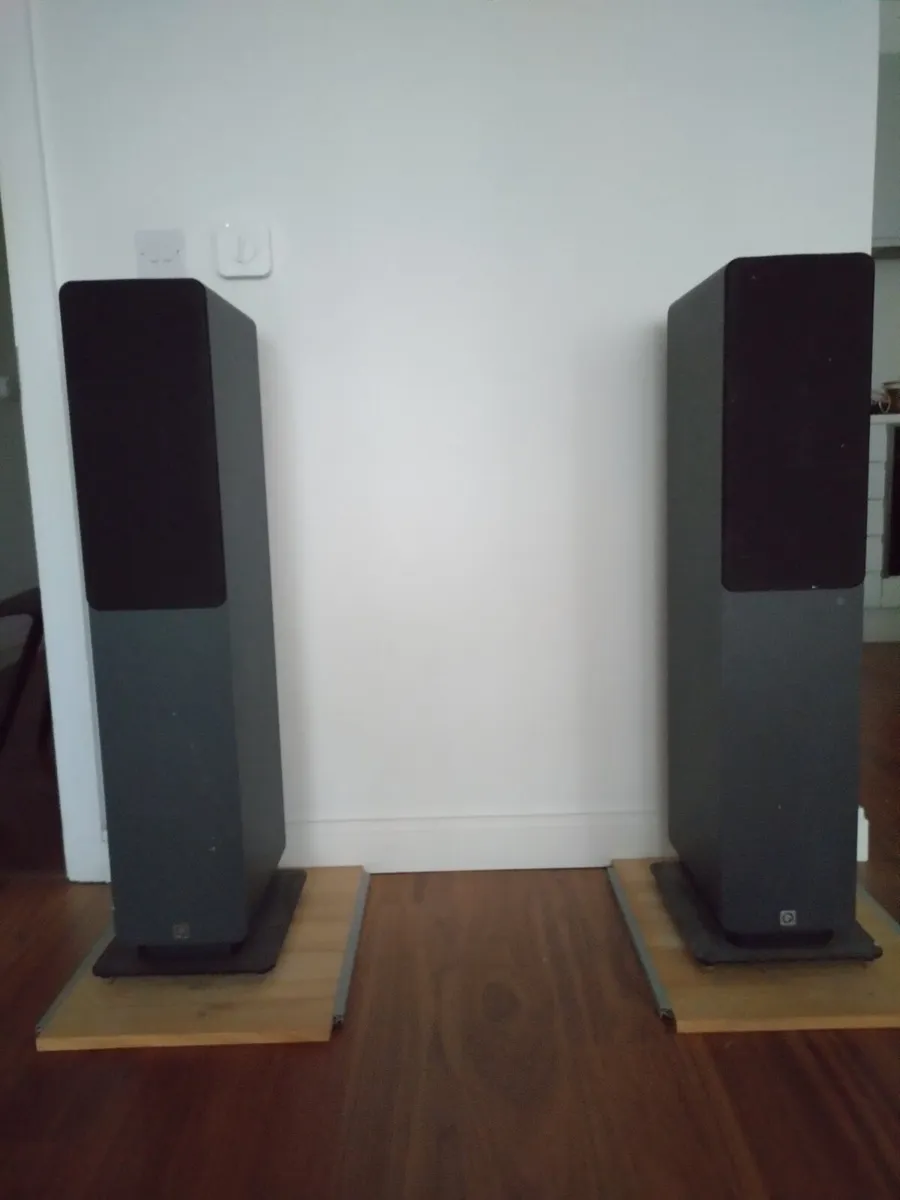 Q Acoustics 5040 Floorstanding Speakers - Image 2