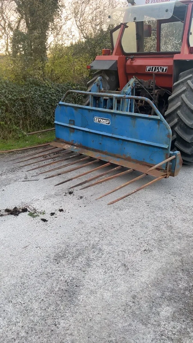 Tanco Push Off Buckrake - Image 1