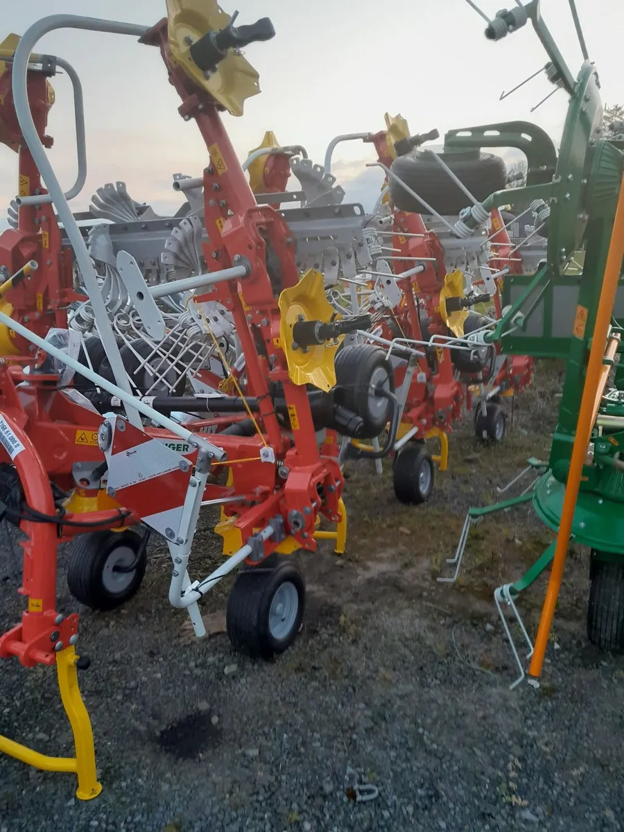 6 rotor pottinger Tedder New - Image 4