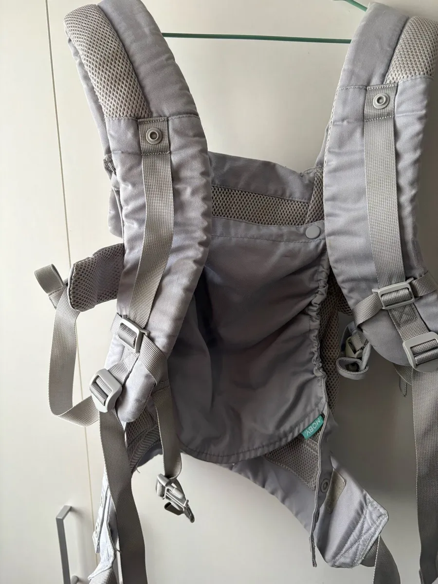 Moby baby carrier - Image 3