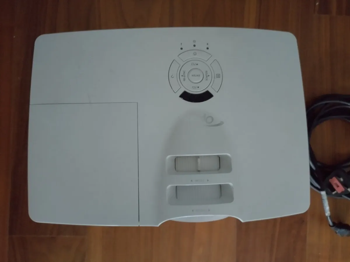 Optoma HD25 1080p 3D (FOR REPAIR / PARTS) - Image 2