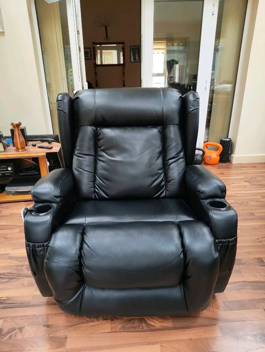 Leather riser reclining chair - Image 1