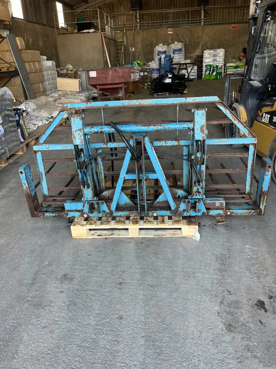 Twose push off buckrake - Image 1