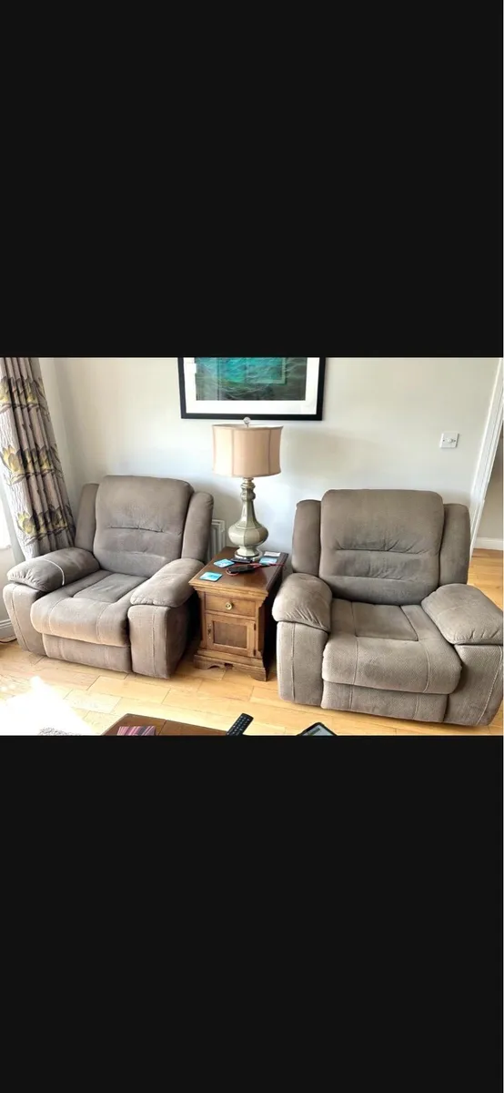 3 Piece Couch Set - Image 3