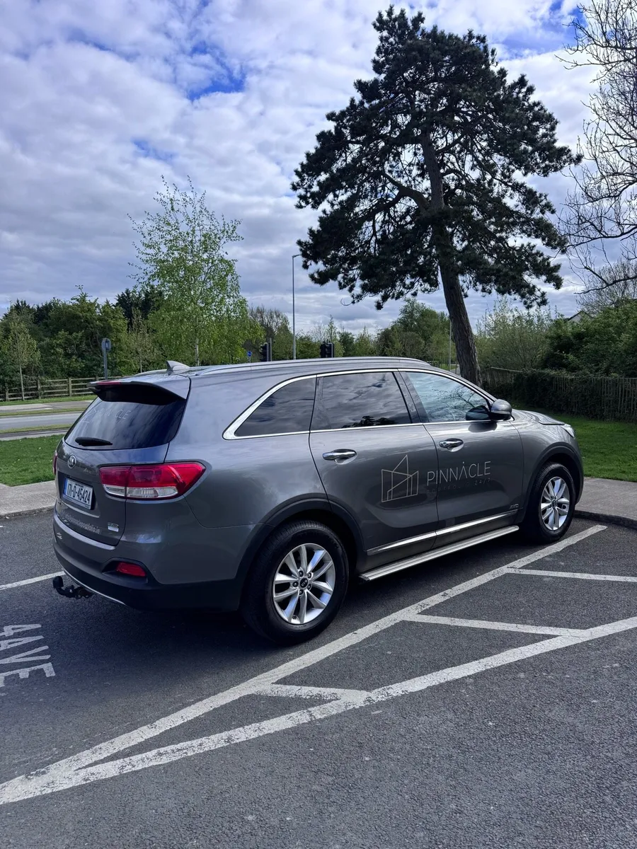 Kia Sorrento 2017 commercial diesel - Image 3