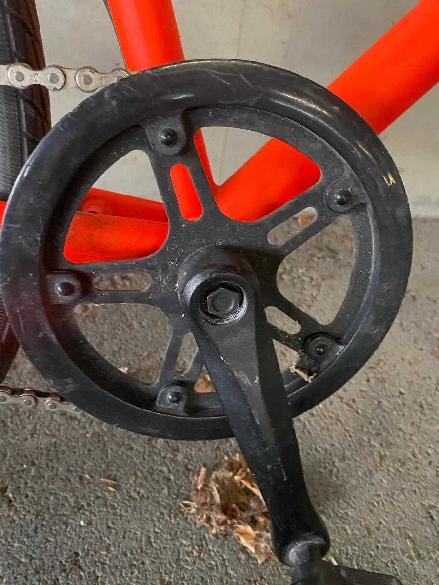 Bike , single speed - Image 4