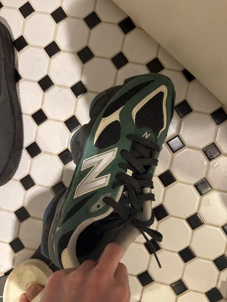 Shoes - Image 2
