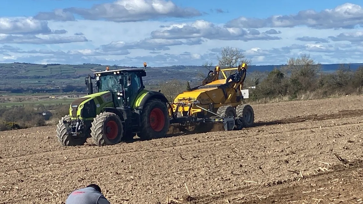 Stone picker hire - Image 2