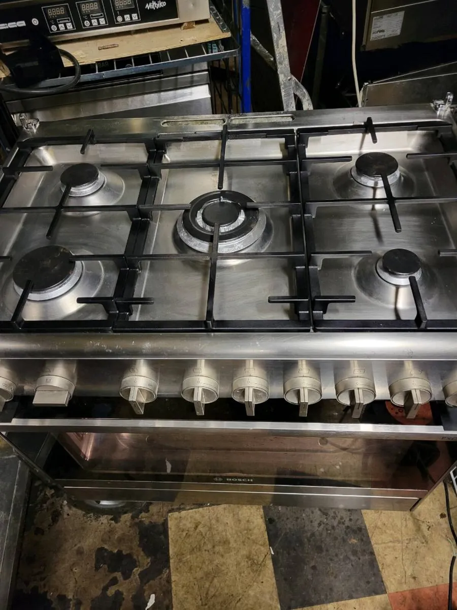 Cooker LP Gas (Cylinder) 5 Burner Oven BOCSH - Image 3