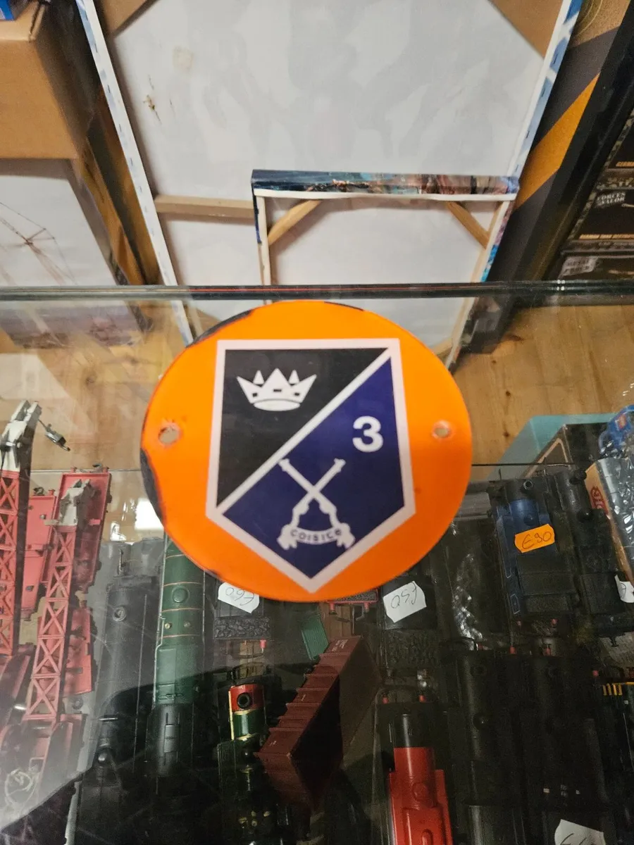 Irish Army Defence Forces Plaque Insignia