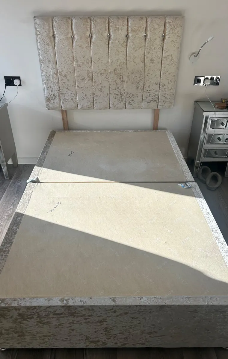 4ft Divan bed and headboard - Image 1