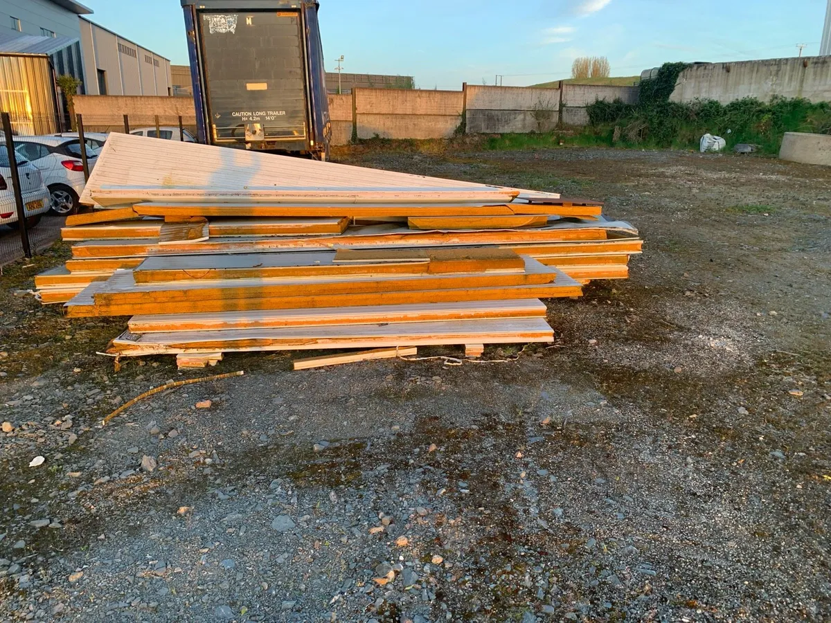Insulated panels - Image 1
