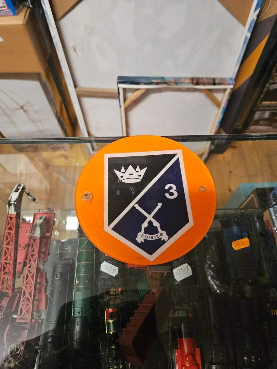 Irish Army Defence Forces Plaque Insignia