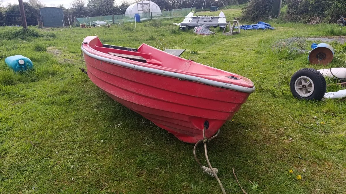Pioneer 10 tender boat - Image 1