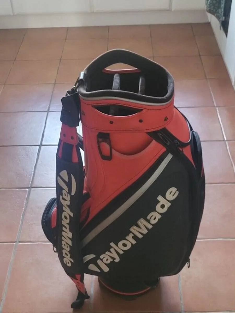Taylormade Tour Golf Bag - Image 1