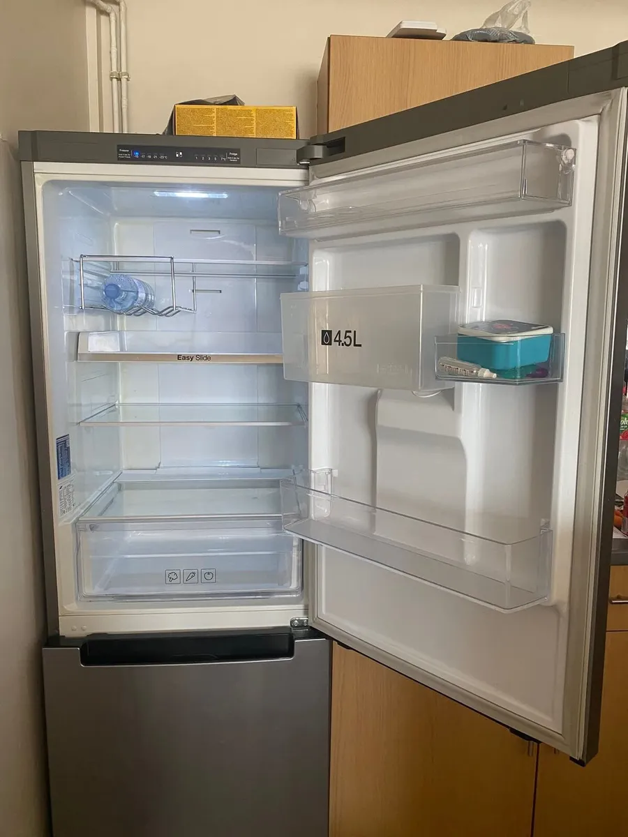 Samsung Fridge Freezer - Image 2