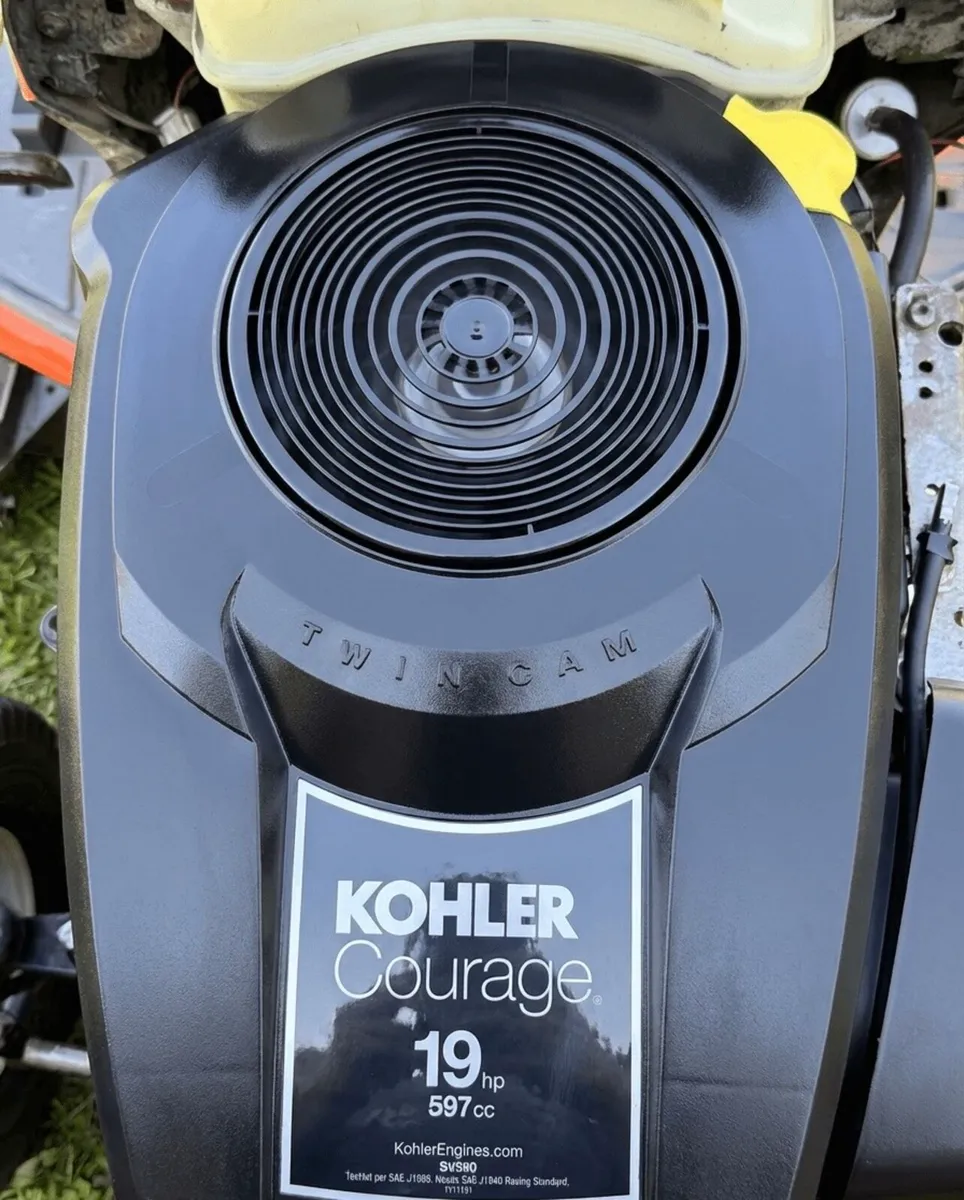 Husqvarna ride on mower - Image 3