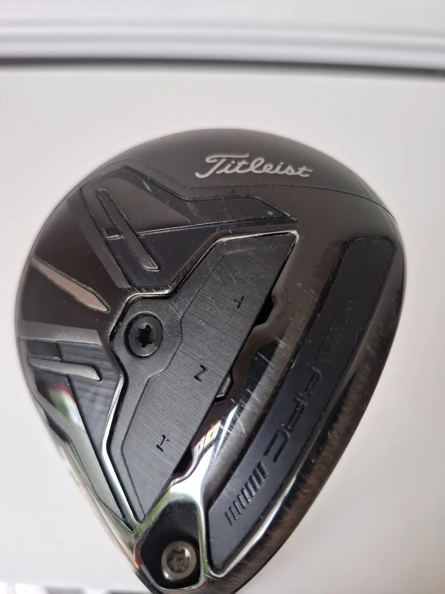 Titleist TSi3 3 Wood (15°) – Hzrdus Smoke RDX 70g - Image 4