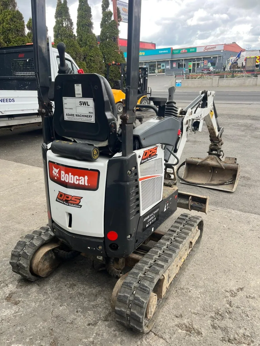 Bobcat E10 mini digger - Image 1