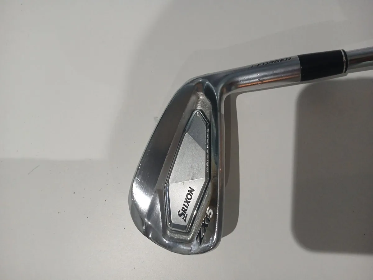 Srixon zxi4iron - Image 1