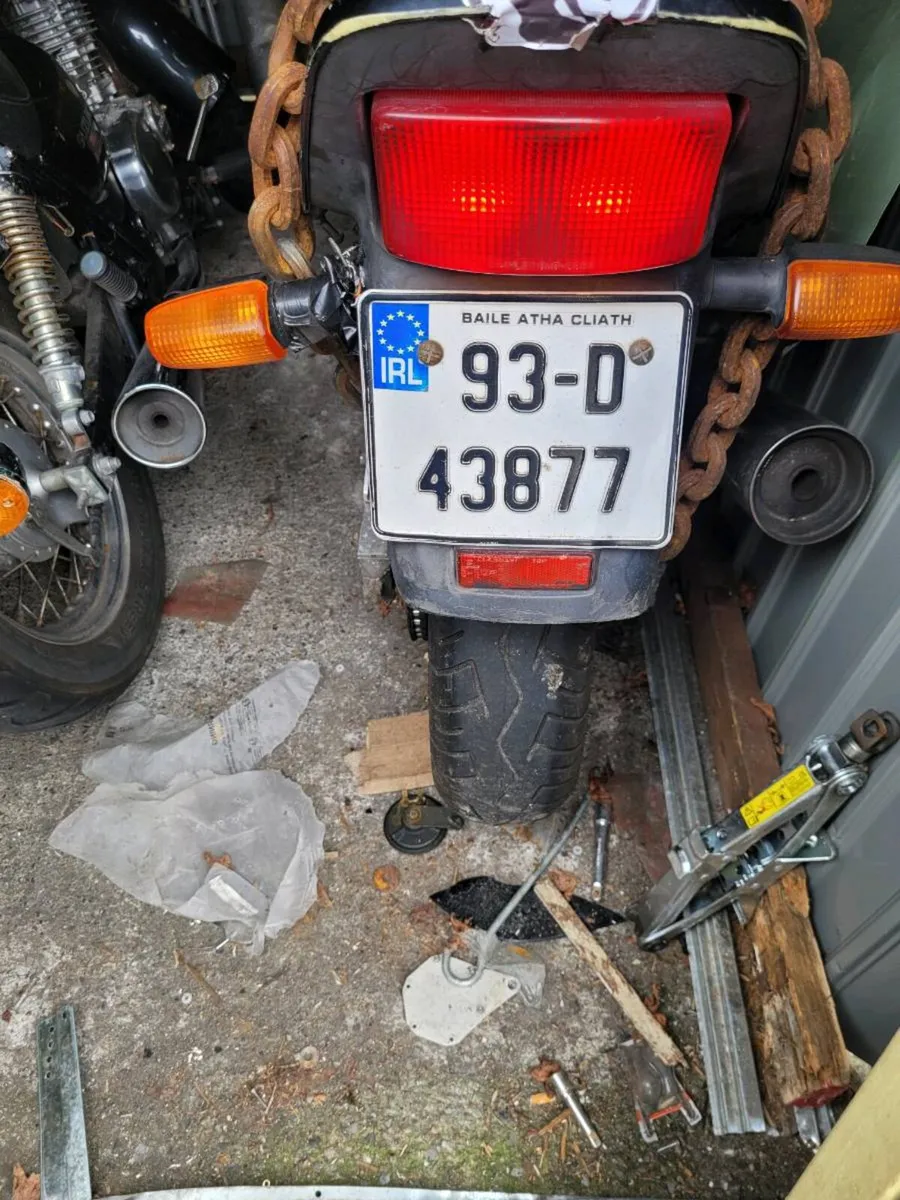 Honda super  four - Image 2