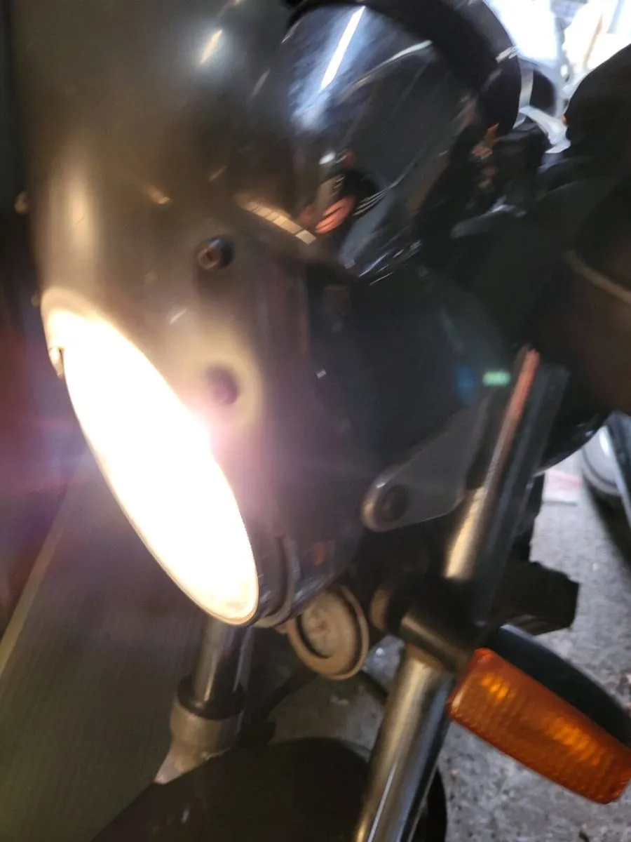 Honda super  four - Image 4