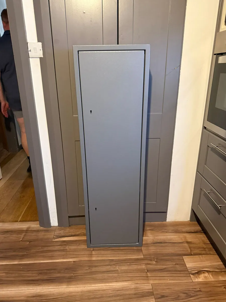 Gun Cabinet - Image 4