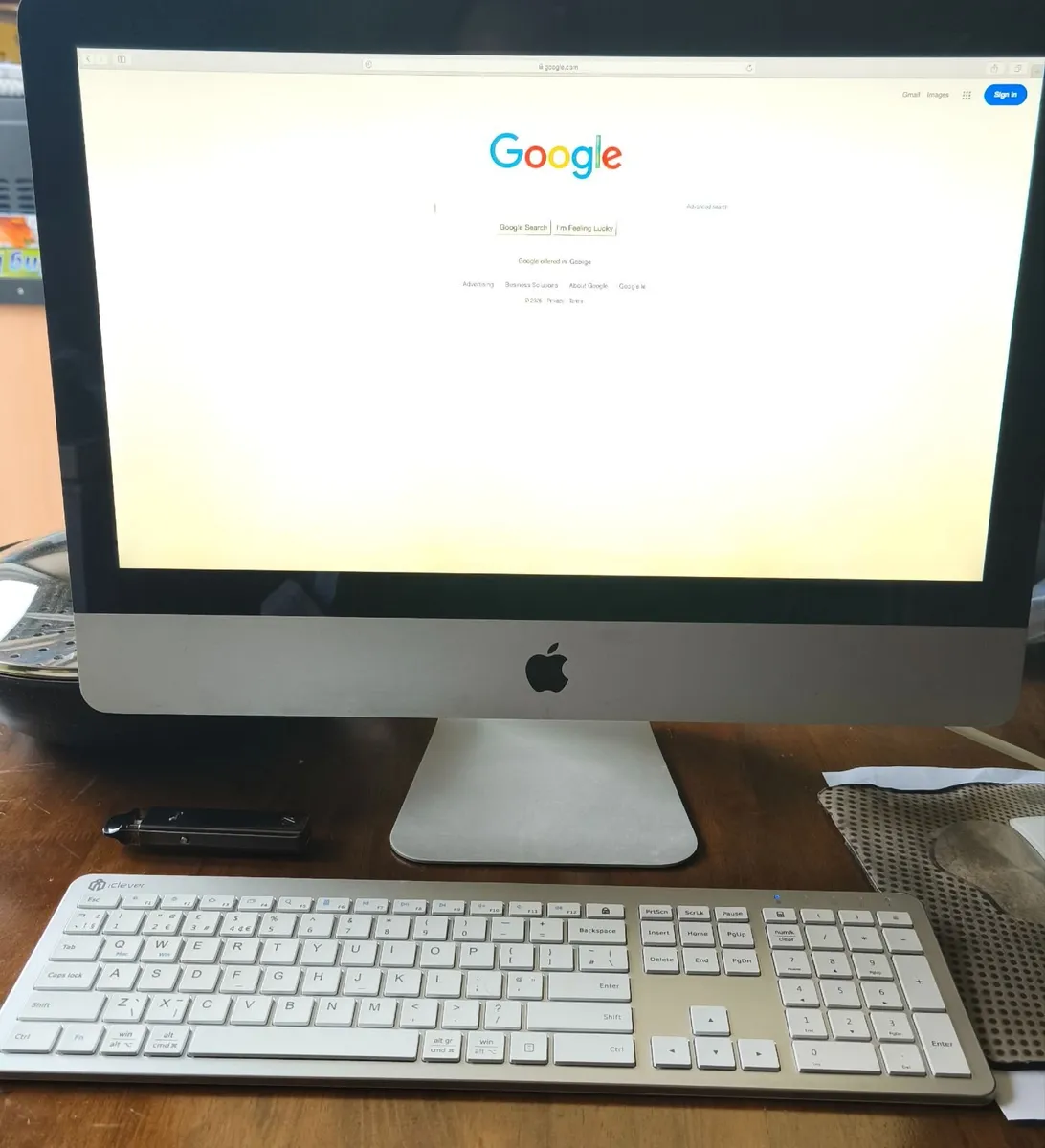 iMac 21.5 desktop - Image 4