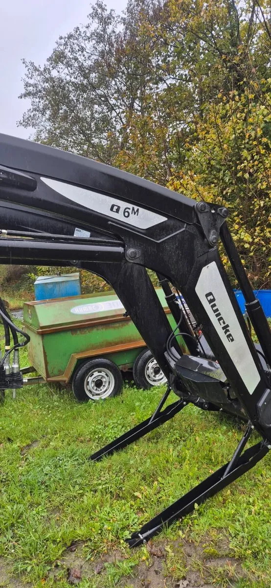 Quicke Q6m front loader - Image 2