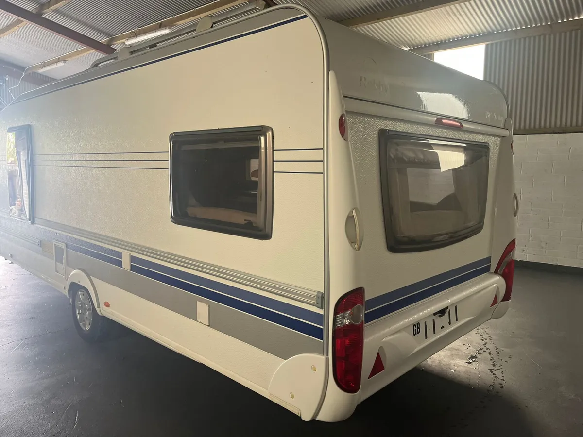 Hobby caravan island bed - Image 2