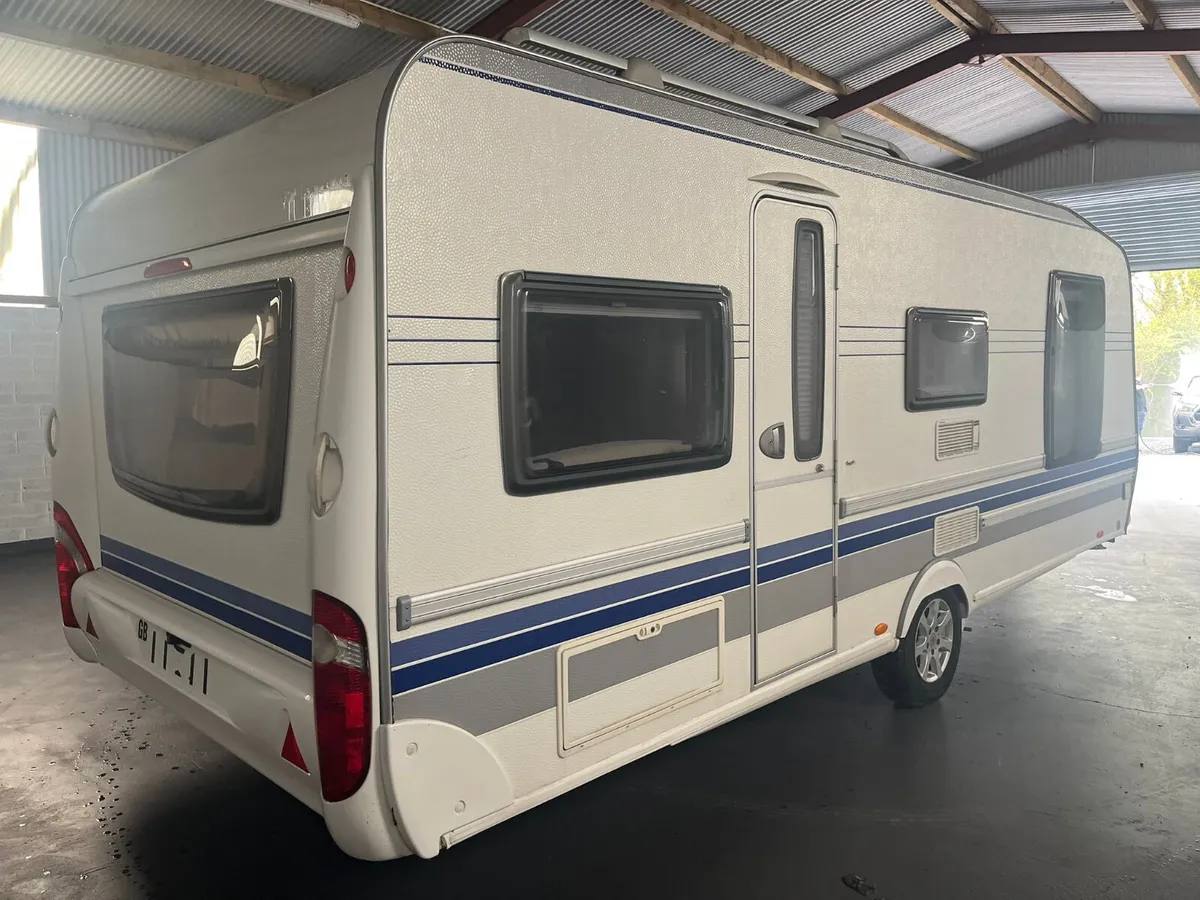 Hobby caravan island bed - Image 1