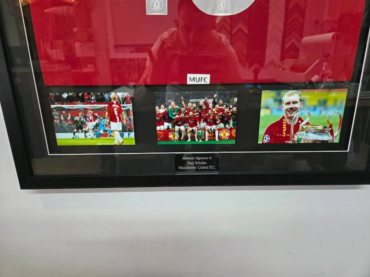 Paul Scholes Framed Signed Man Utd Shirts - Image 3