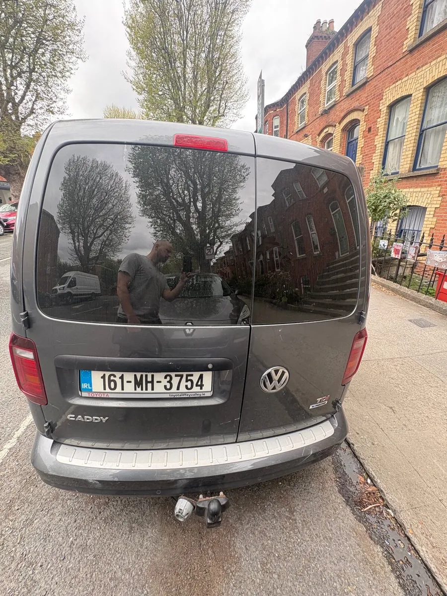 Volkswagen Highline Caddy 2016 - Image 3