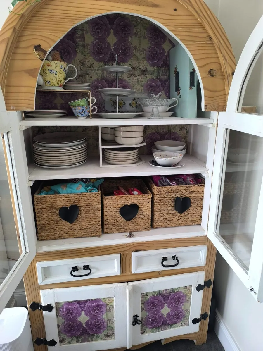 Bespoke, rustic pine kitchen dresser - Image 3