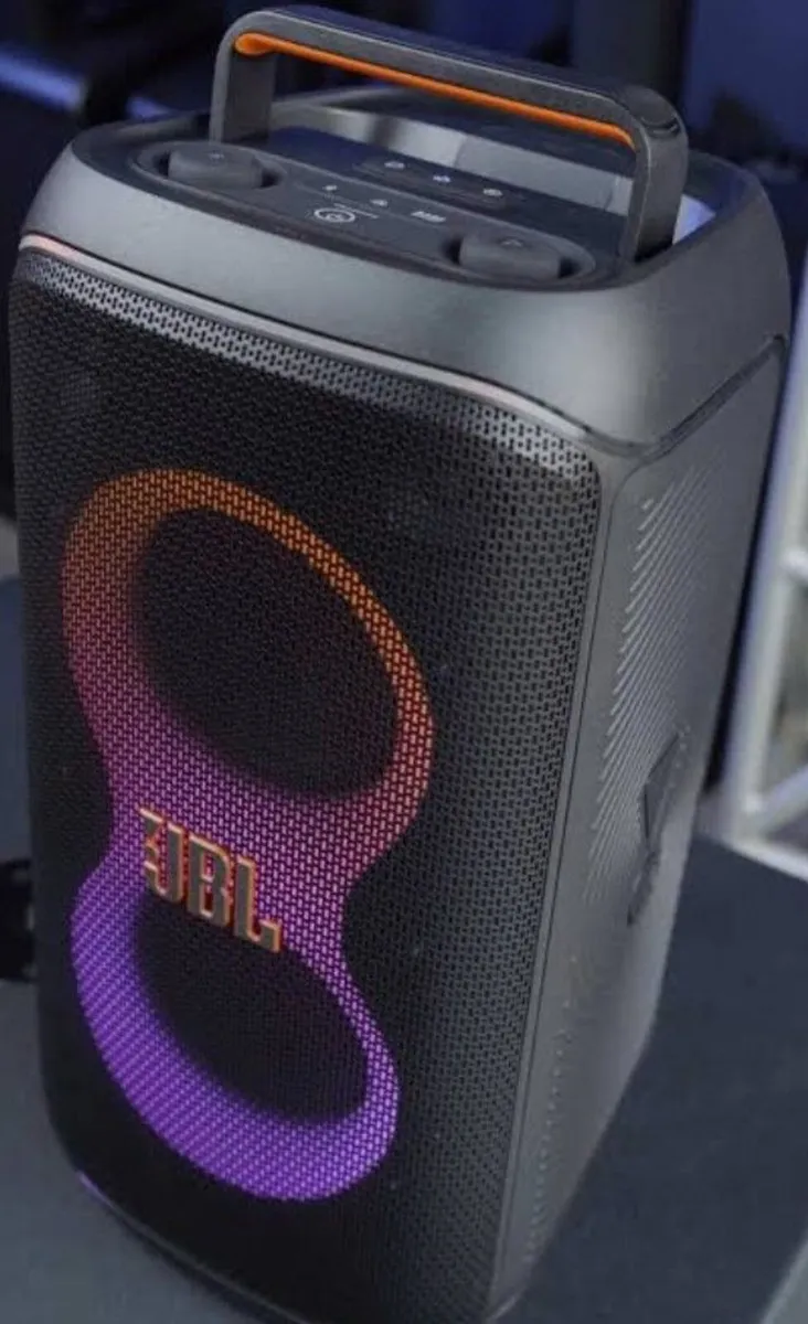 JBL speaker like new - Image 1