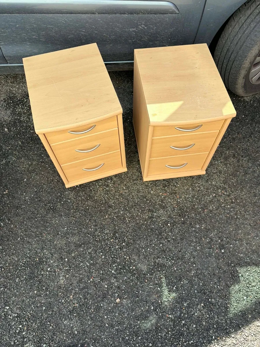 2 drawers / lockers - Image 4