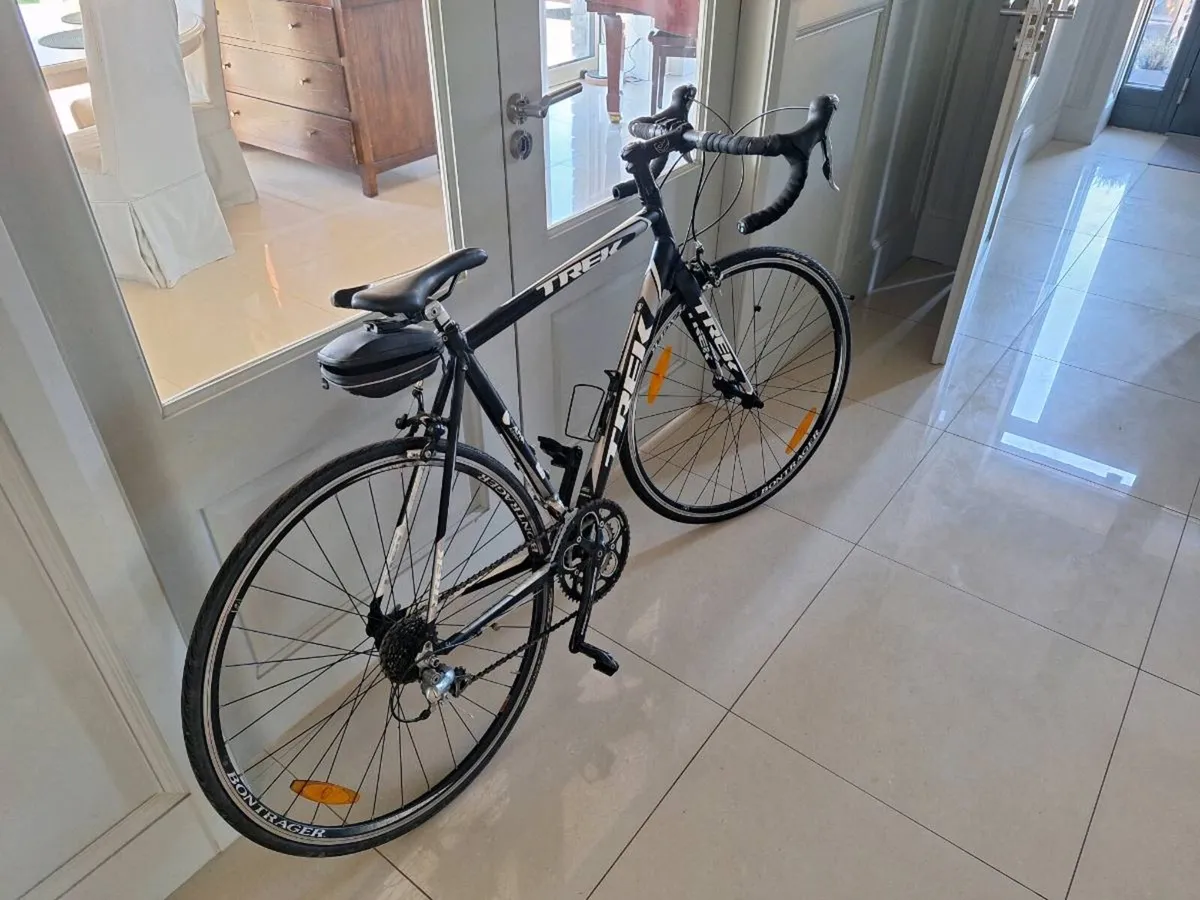 Trek Alpha road bike - Image 2