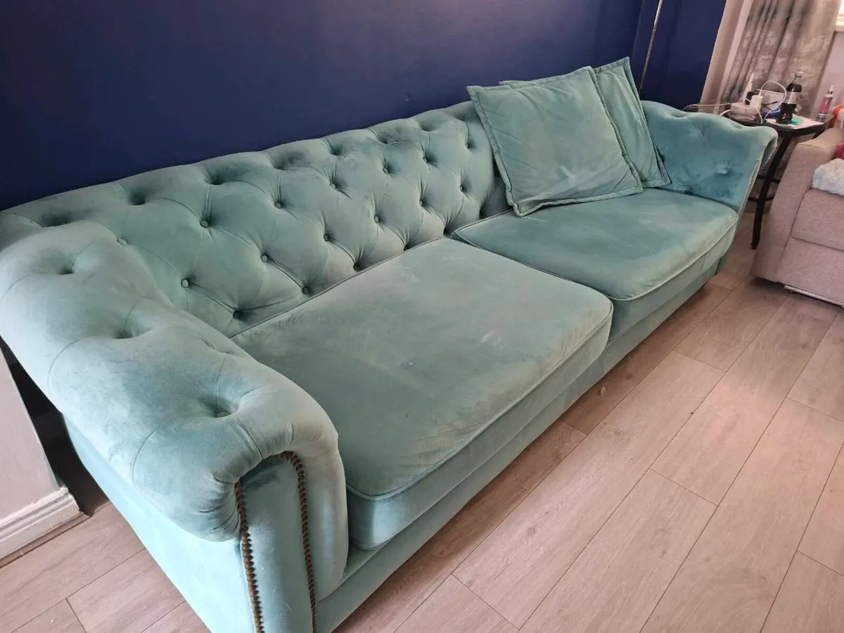 Couch - Image 2