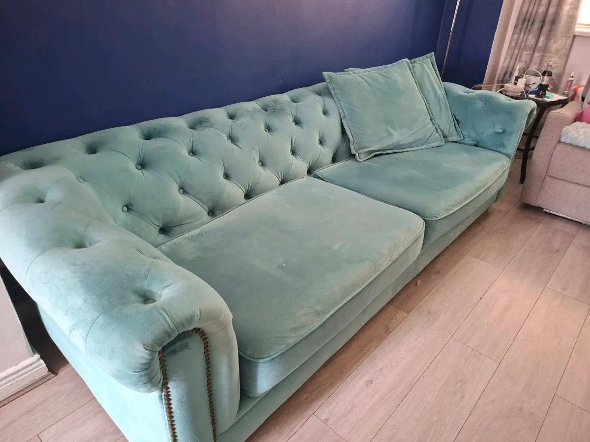 Couch - Image 3
