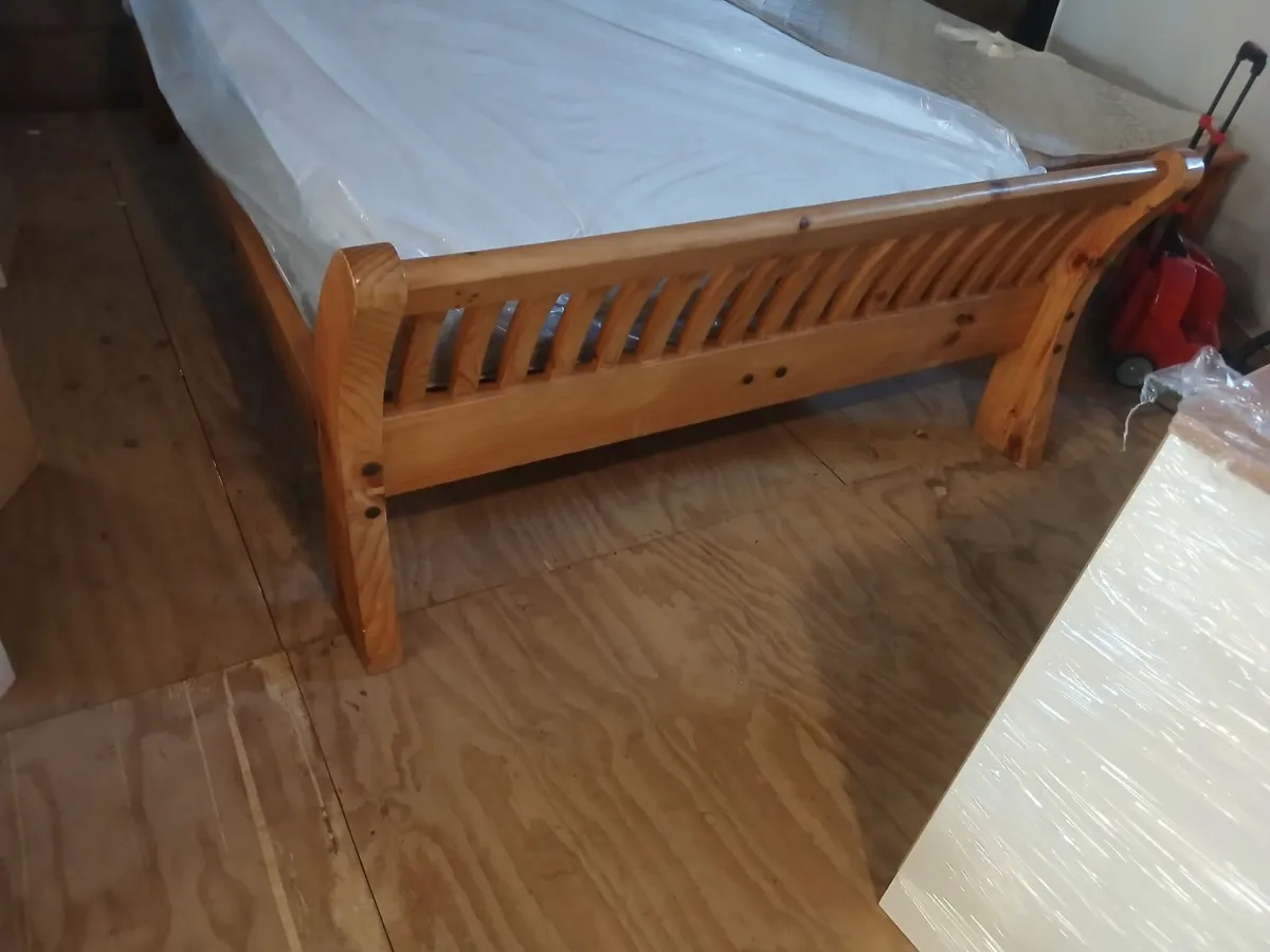 Bed &  mattress - Image 2